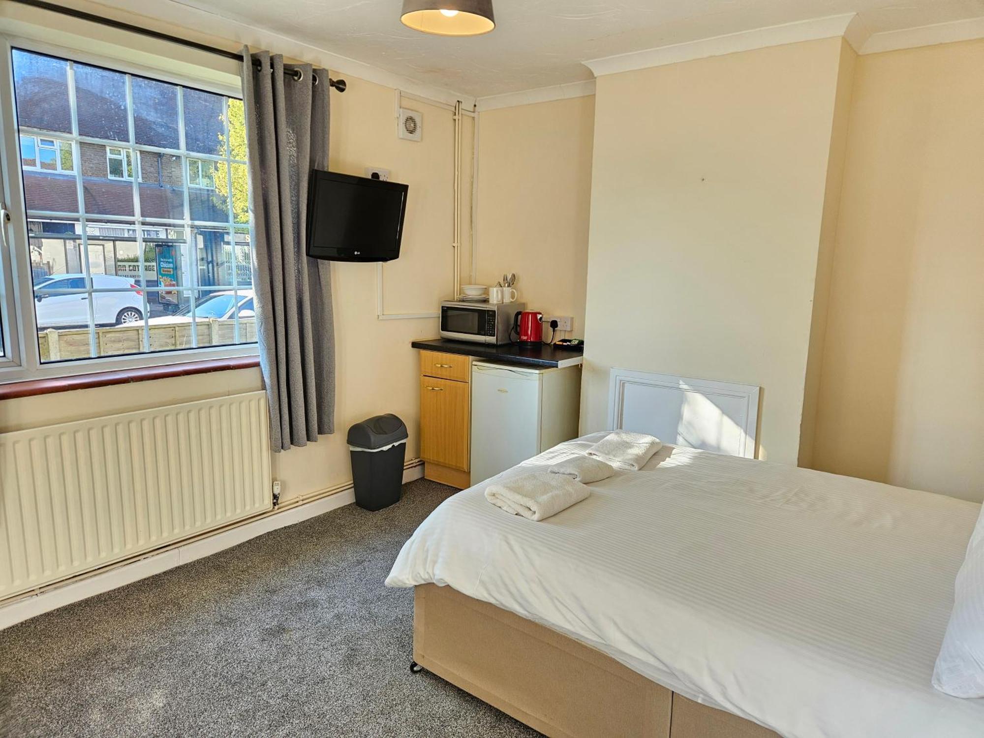 Central Studios 87 Tennyson Road Cheltenham Extérieur photo
